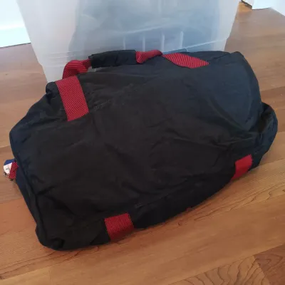 LOT 121: Collection of Travel Bags - Brenthaven, Crane Fitness & More