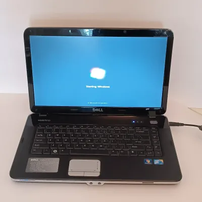 LOT 132: Dell Vostro 1015 Laptop 250GB 4GB RAM