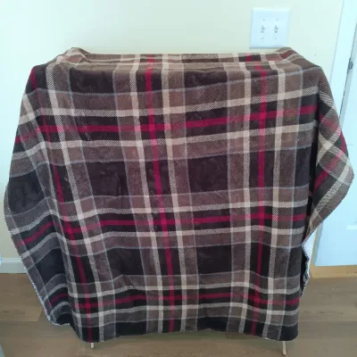 LOT 122: Vintage Quilt with Framed Embroidery, Vera Bradley Throw Blanket, Crocheted Blankets & More