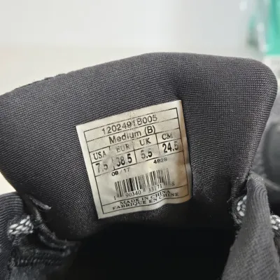 LOT 108: Brooks Women's Revel 'Grey Rose Gold' Running Shoes, Multiple Packs of Apex Shoe Inserts. and Shoe Horn