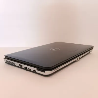 LOT 132: Dell Vostro 1015 Laptop 250GB 4GB RAM