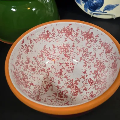LOT 93: Speckled Sponge Ware Clay Pottery Mixing Bowls/ Blue Bowl has Spout/ and Vintage Pier 1 Melinda Italian Earthenware Bowls