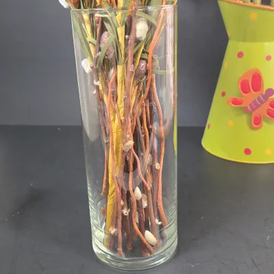 LOT 91: Faux Flower Decor, Vintage Clear and Frosted Leaf-shaped Decorative Bowl, Ceramic Frog Figurines, and More