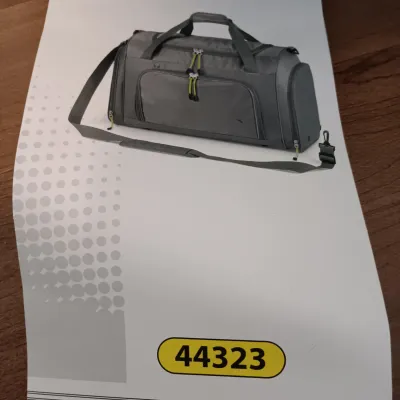 LOT 121: Collection of Travel Bags - Brenthaven, Crane Fitness & More