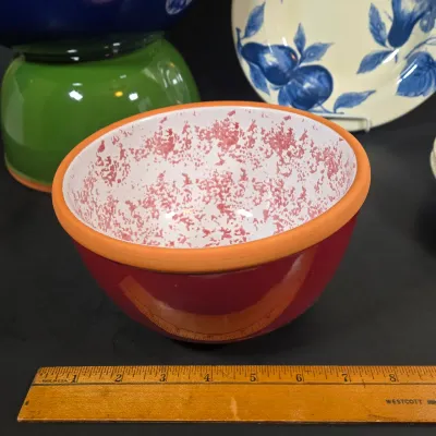 LOT 93: Speckled Sponge Ware Clay Pottery Mixing Bowls/ Blue Bowl has Spout/ and Vintage Pier 1 Melinda Italian Earthenware Bowls