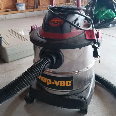 LOT 128: Garage Finds - 5 Gallon Shop Vac with an Assortment of Tools