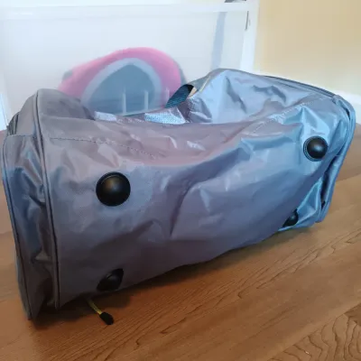 LOT 121: Collection of Travel Bags - Brenthaven, Crane Fitness & More