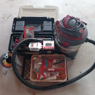 LOT 128: Garage Finds - 5 Gallon Shop Vac with an Assortment of Tools