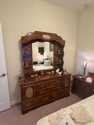 Sale Photo Thumbnail #277