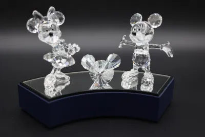 Swarovski Disney Showcase Mickey & Minnie Mouse Crystal Figurines