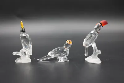 Swarovski Crystal Feathered Beauties Tropical Bird Figurines – Set of 3