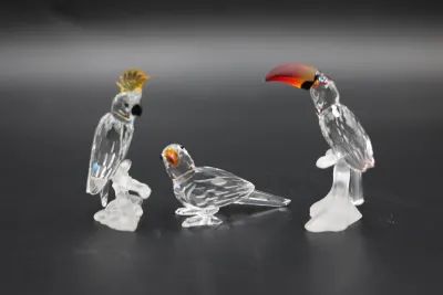 Swarovski Crystal Feathered Beauties Tropical Bird Figurines – Set of 3