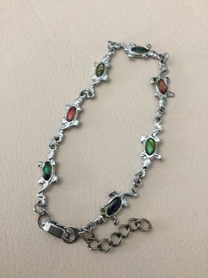 Vintage Silver tone frog shaped charm bracelet