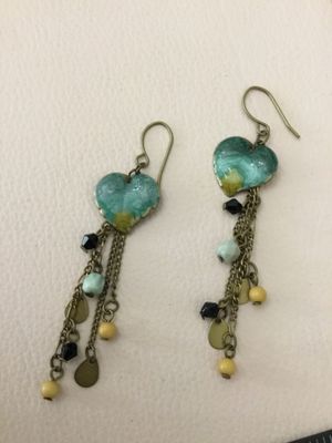 Beautiful, vintage bronze, toned enamel dangle earrings