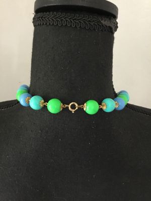 Super cute, vintage, multicolored bead, necklace, gold toned