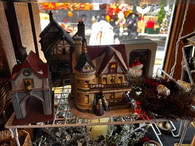 Sale Photo Thumbnail #221