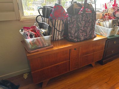 Sale Photo Thumbnail #394