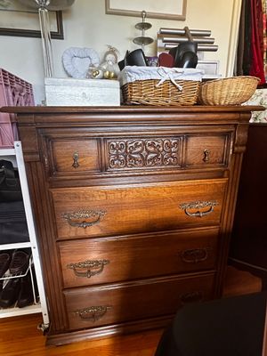 Sale Photo Thumbnail #392