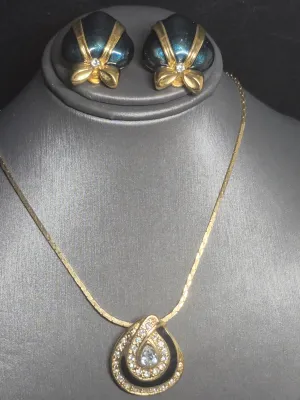Vintage Trifari double teardrop Necklace & Bowtie Earrings