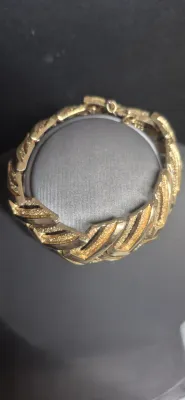 Vtg Monet textured statement Link gold tone adjustable Collar Necklace