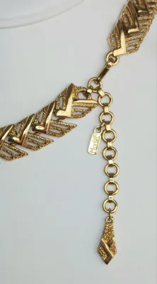 Vtg Monet textured statement Link gold tone adjustable Collar Necklace