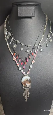 Lot 3 Vintage Necklaces
