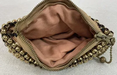 Whiting & Davis Mid-Century Gold-tone Mesh Coin Purse [Rhode Island]