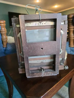 Sale Photo Thumbnail #143: Antique camera