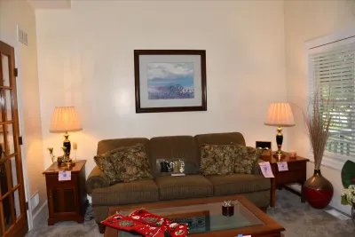 039 living room