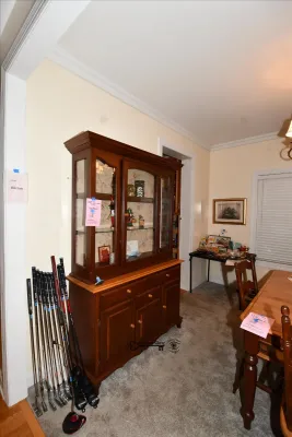 069 dining room