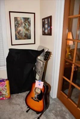 075 dining room