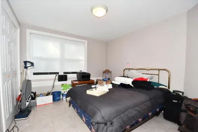 669 bedroom e