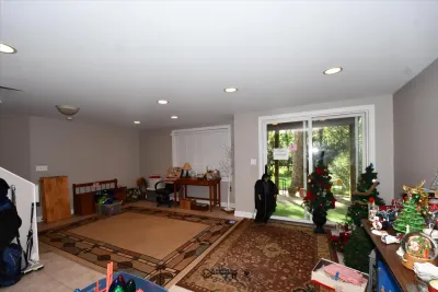 528 basement