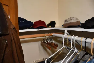 380 bedroom a
