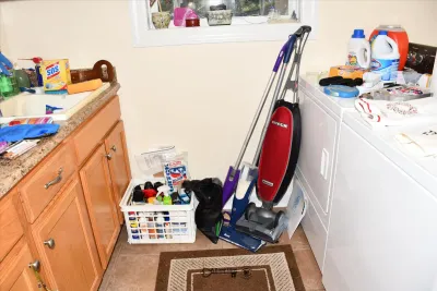 303 laundry room