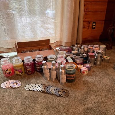 Large Jarred & Tinned Candle Lot Incl Yankee Candle & More (LR2-BM)