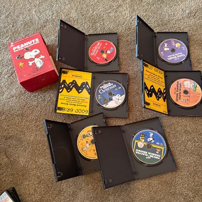 Midsomer Murders, Castle & More Box Sets & DVD’s (LR3-BM)