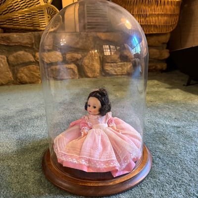 Madame Alexander Little Women Doll Collection with Display Cases (LR2-BM)