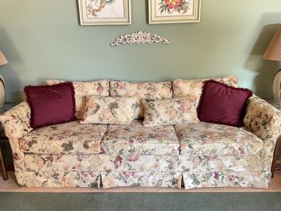 Sale Photo Thumbnail #105
