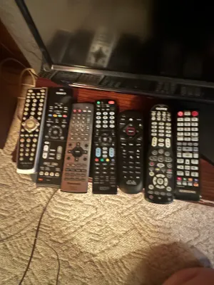BIG Sanyo TV & Home Theater Electronics Lot – Yamaha, Technics, Sony, Panasonic & OPPO (A Den)