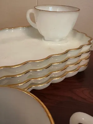 White Milk Glass Snack Sets with Gold Trim – 4 Plates & 4 Cups