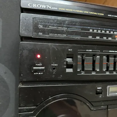 Crown Japan CD-2000 Stereo System with Turntable, CD, Dual Cassette & Speakers (A2)