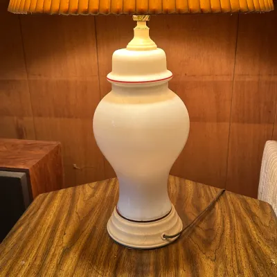 Floral Table Lamp with Pleated Shade – 30" Tall – Working (A Den)