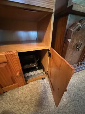Rolling Storage Cabinet with Drawer & Two Doors