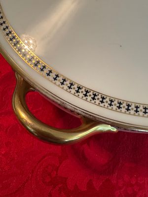 Set of 3 Cream Colored Serving Pieces (DR)