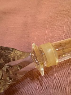 Set of 4 Crystal Stoppers (DR)