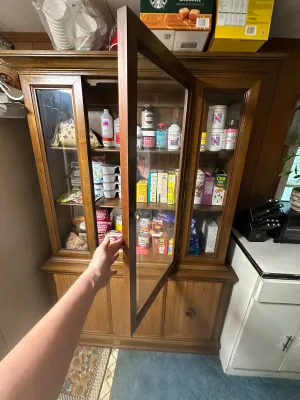 Vintage Multi-Piece Traditional Wood China Cabinet Hutch with Glass Display Doors
