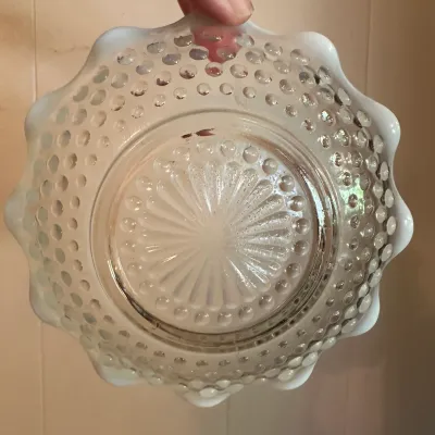 Anchor Hocking Moonstone White Opalescent Ruffled Bowls – Lot of 8