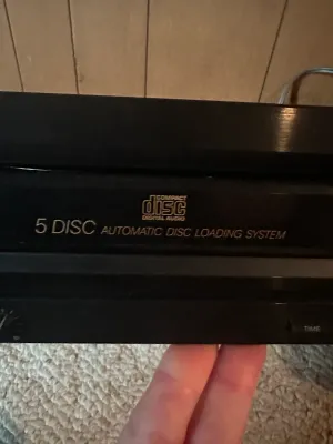 Sony CDP-C500 5-Disc CD Changer – Powers On, Door Stuck – Parts or Repair (A Den)