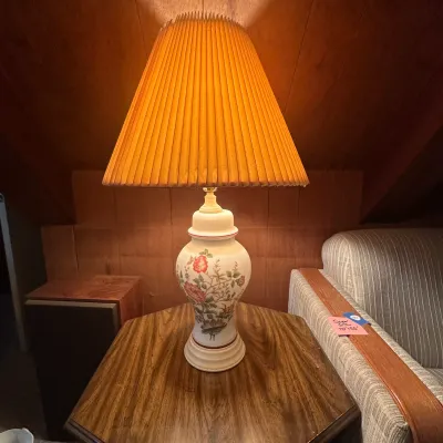 Floral Table Lamp with Pleated Shade – 30" Tall – Working (A Den)